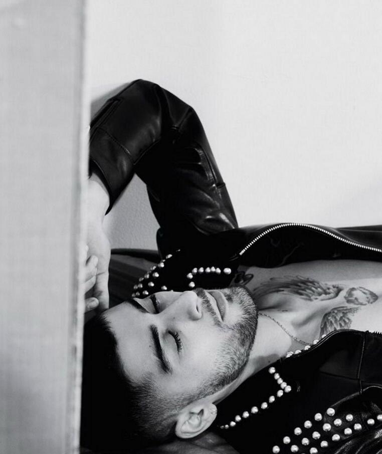 点击大图看下一张：英国男歌手泽恩马利克