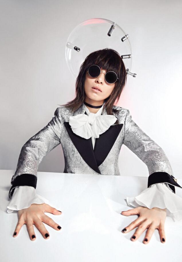 点击大图看下一张：田馥甄最新大片一言难尽 竟撞脸陈羽凡