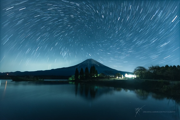 点击大图看下一张：富士山的夙愿