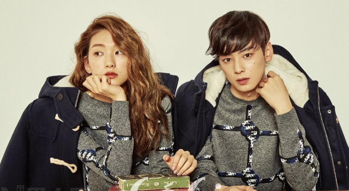 点击大图看下一张：车银优情侣画报