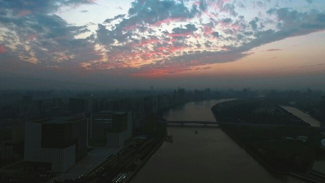 点击大图看下一张：这几天广州的天空