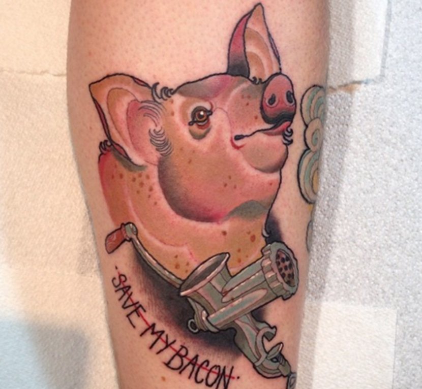 点击大图看下一张：可爱的猪纹身图案