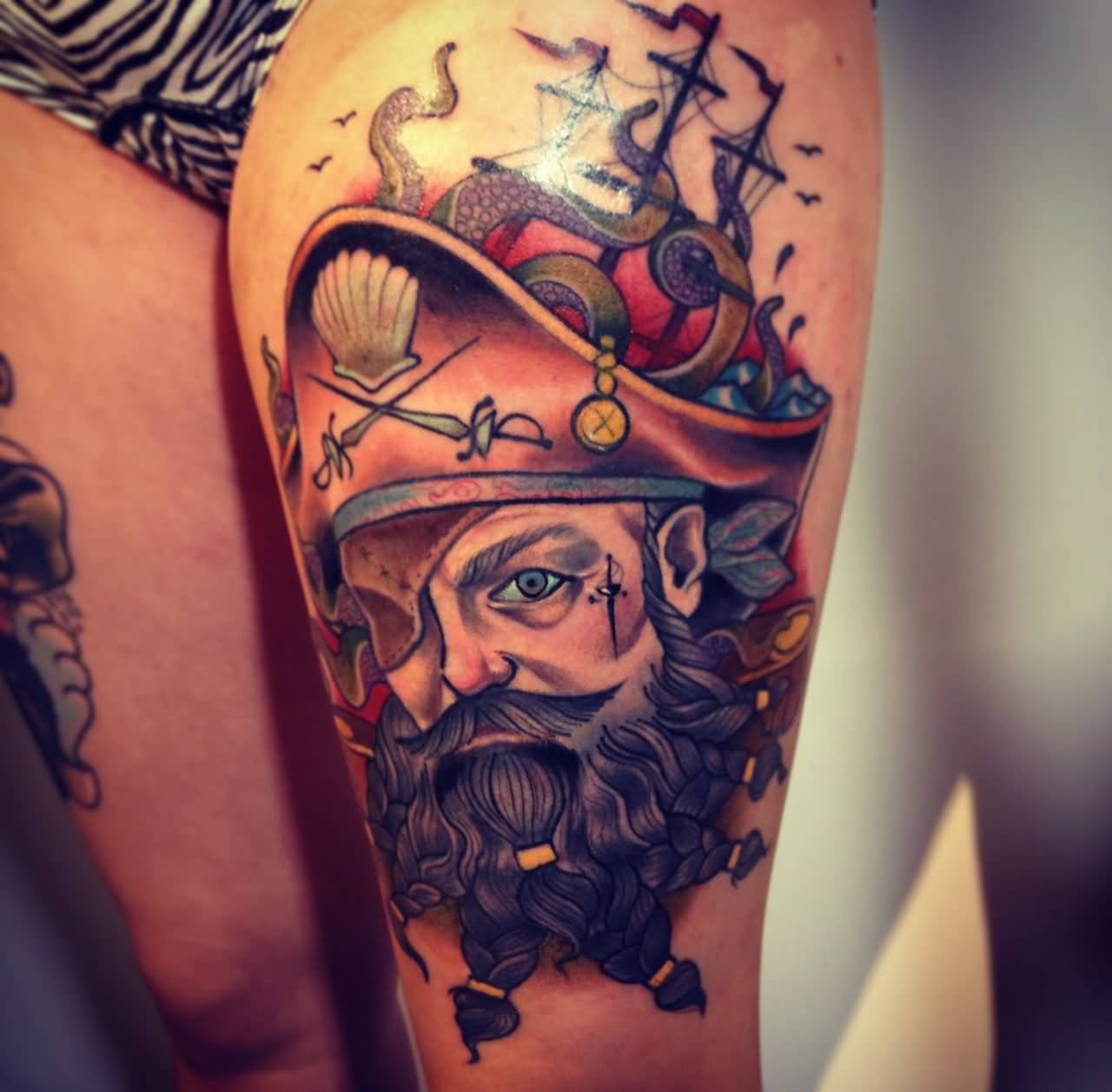 点击大图看下一张：多种风格海盗人物主题纹身图案