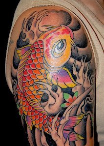 点击大图看下一张:50款漂亮帅气的锦鲤纹身图案