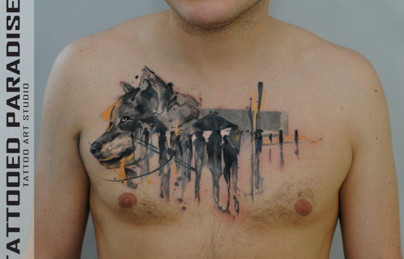 点击大图看下一张：男性霸气的满胸狼纹身图案
