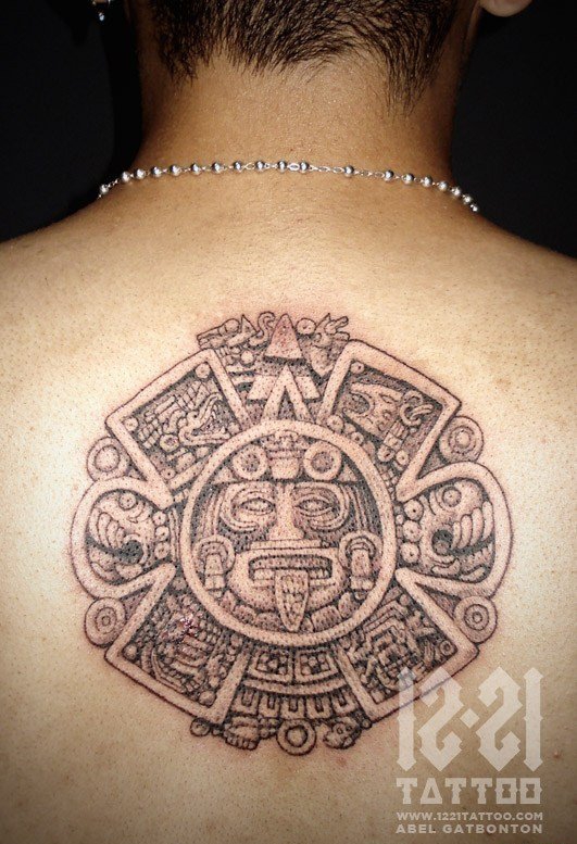 点击大图看下一张:阿兹特克日历印章石碑纹身图案