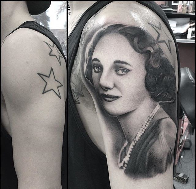 点击大图看下一张：多款成功的精美的覆盖纹身图案