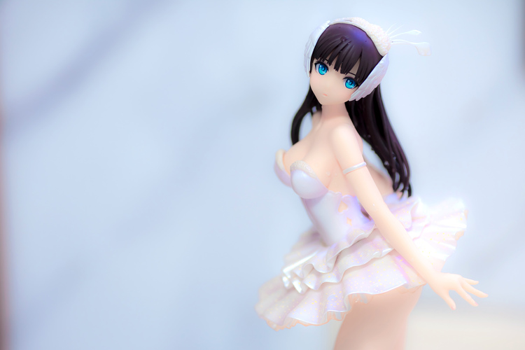 点击大图看下一张：白天鹅Odette