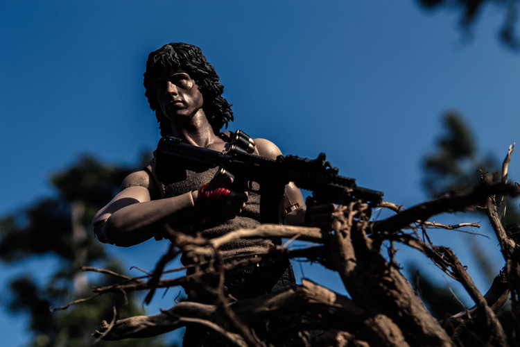 点击大图看下一张：第一滴血