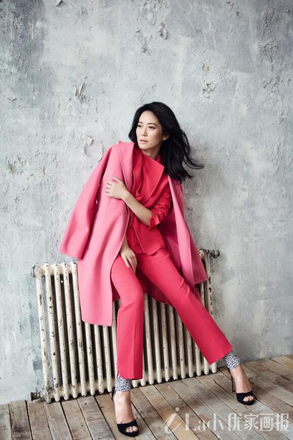 点击大图看下一张:俞飞鸿曝封面大片韵味十足 气质清新脱俗