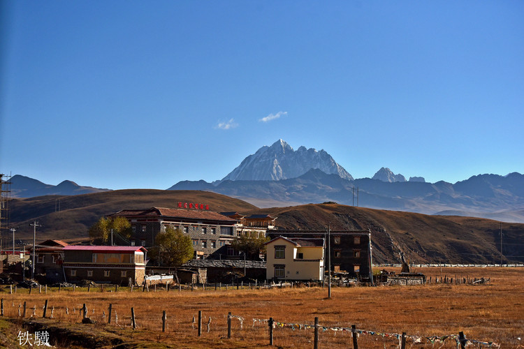 点击大图看下一张：行摄川西之塔公揽勝