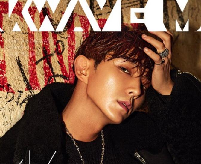 点击大图看下一张：李准基日本拍摄画报