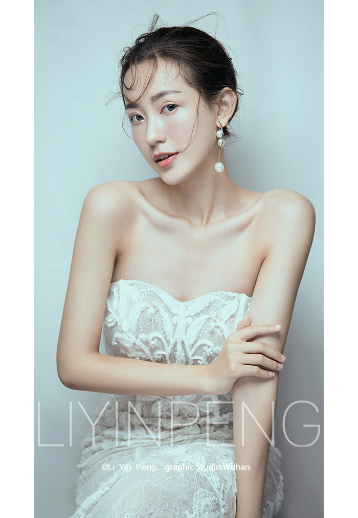 点击大图看下一张：Jenny清新可人