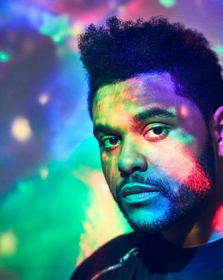 点击大图看下一张：维密秀盆栽哥theweeknd