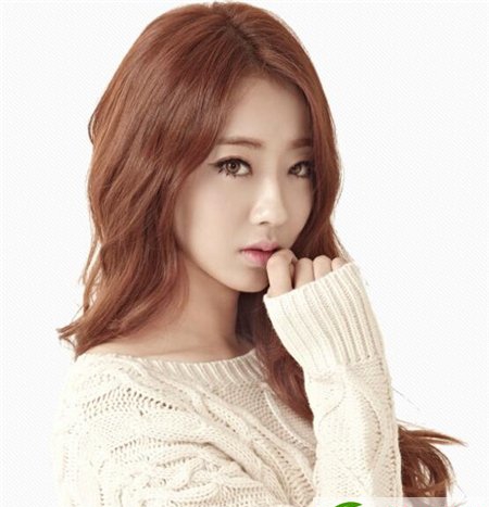 点击大图看下一张：韩国女生卷发发型 亚麻色系卷发图片