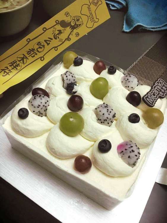 点击大图看下一张：米卡米卡蛋糕发烧友