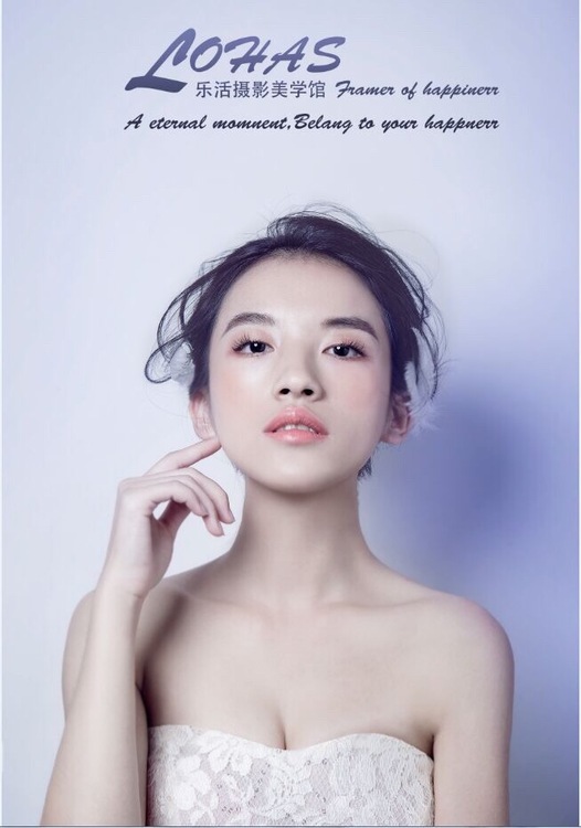 点击大图看下一张：妆面美学馆