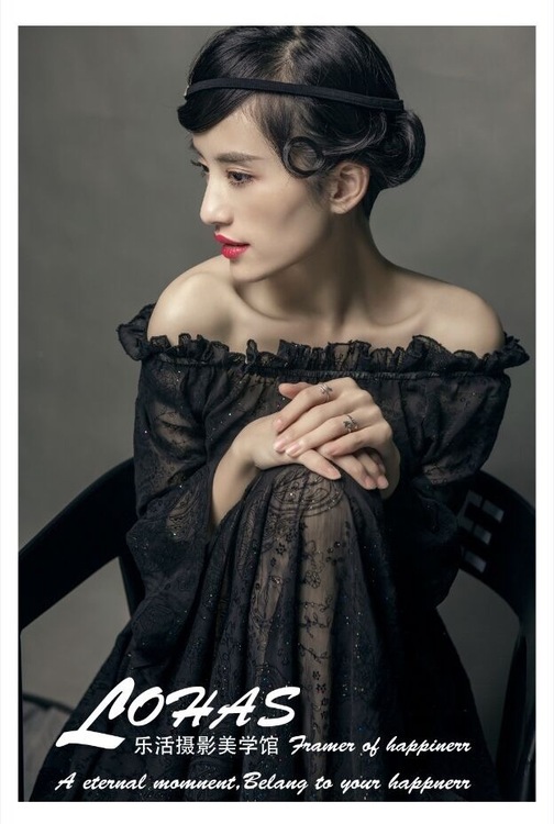 点击大图看下一张：妆面美学馆