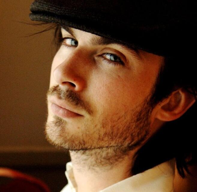 点击大图看下一张:伊恩萨默海尔德迷人的眼眸