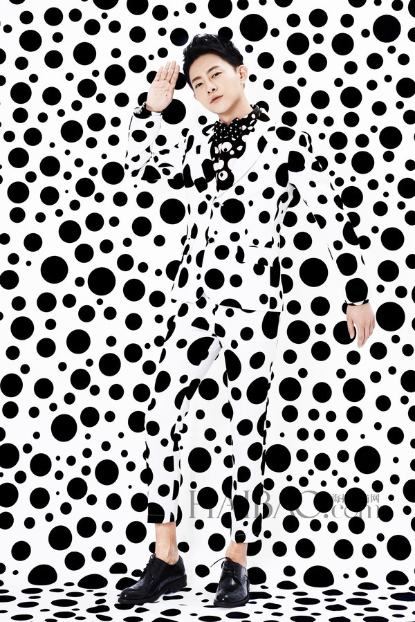 点击大图看下一张：张皓然新专辑写真曝光