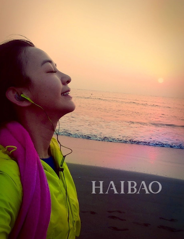 点击大图看下一张:运动狂魔陈意涵的日常