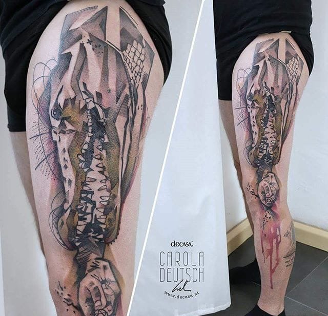 点击大图看下一张：独特的水彩图形纹身图案来自于女纹身师卡罗拉