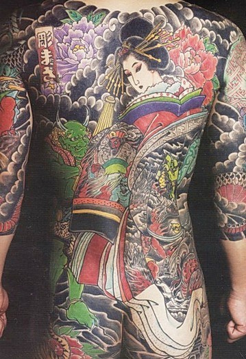 点击大图看下一张：大满背日本艺伎和服ribenyijihefu纹身图案