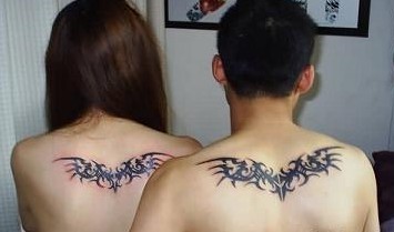 点击大图看下一张:几张比较火的适合情侣纹身的图案