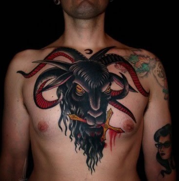点击大图看下一张：胸前魔兽羊头yangtou图案刺青