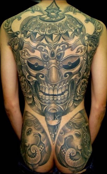 点击大图看下一张:霸气的满背包臀manbeibaotun大骷髅图