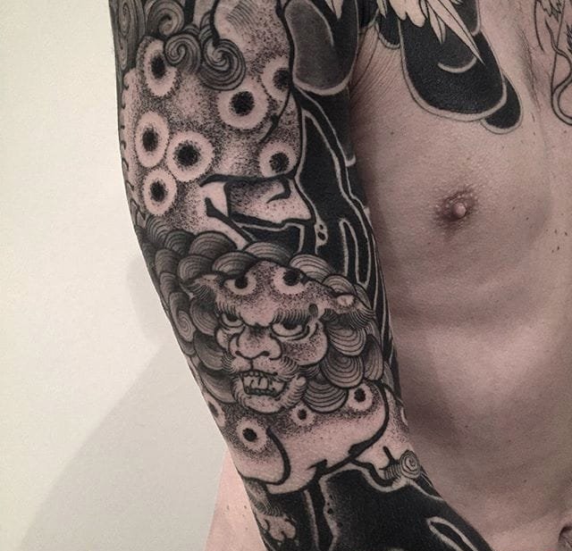 点击大图看下一张：日本创意灵感纹身花臂纹身图案来自于纹身师卢波
