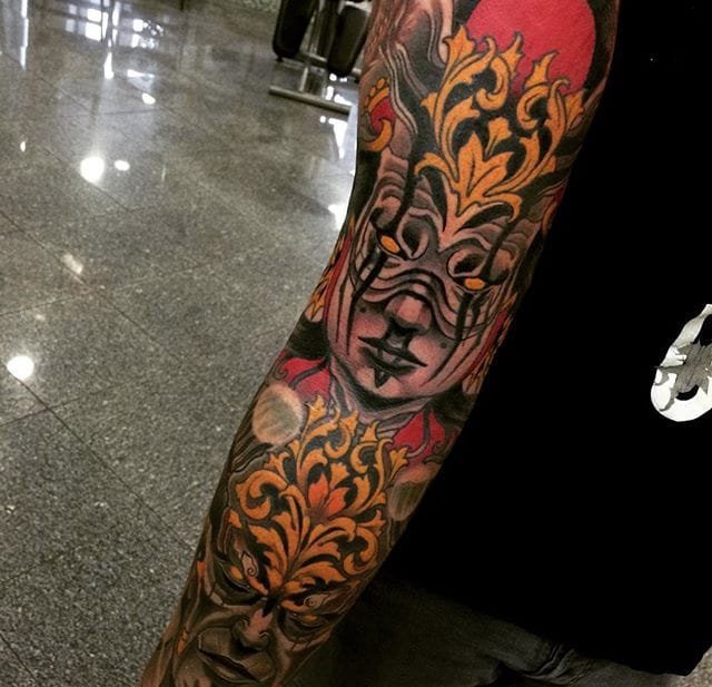点击大图看下一张：生动的新传统风格花臂纹身图案来自于纹身师约翰尼