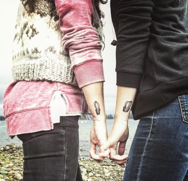 点击大图看下一张：小清新植物纹身可爱的仙人掌纹身图案