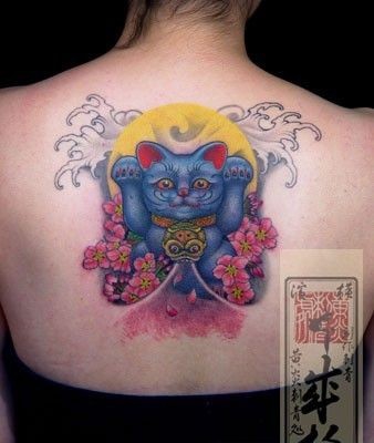 点击大图看下一张：蓝色招财猫纹身图案