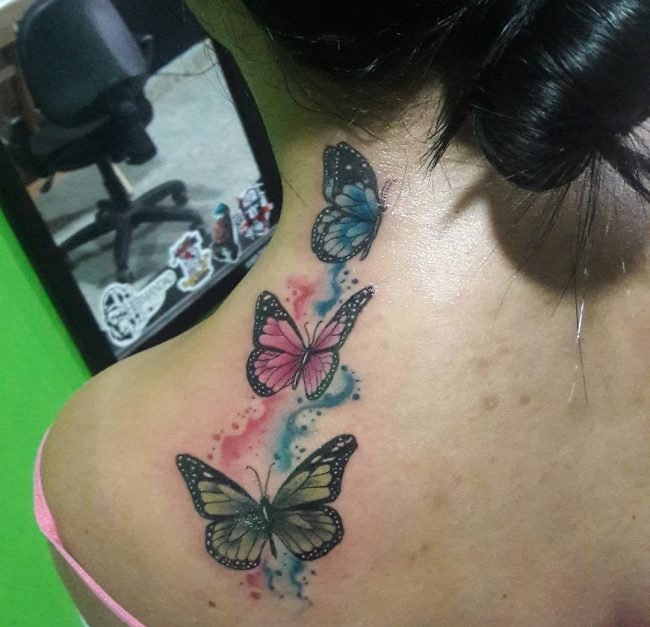 点击大图看下一张：美丽的女性都喜欢的漂亮的蝴蝶纹身图案