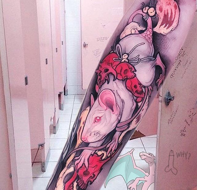 点击大图看下一张：让人着迷的新传统风格动物图案纹身来自纹身师基