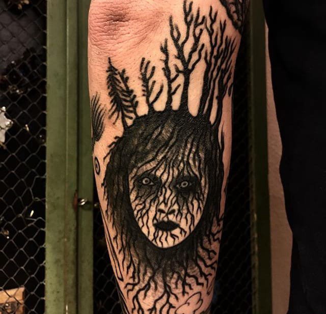 点击大图看下一张：一组关于黑魔法主题相关的纹身图案