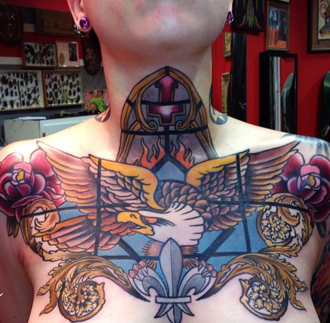 点击大图看下一张:教堂风格的彩色玻璃诸神肖像纹身图案来自米卡埃尔