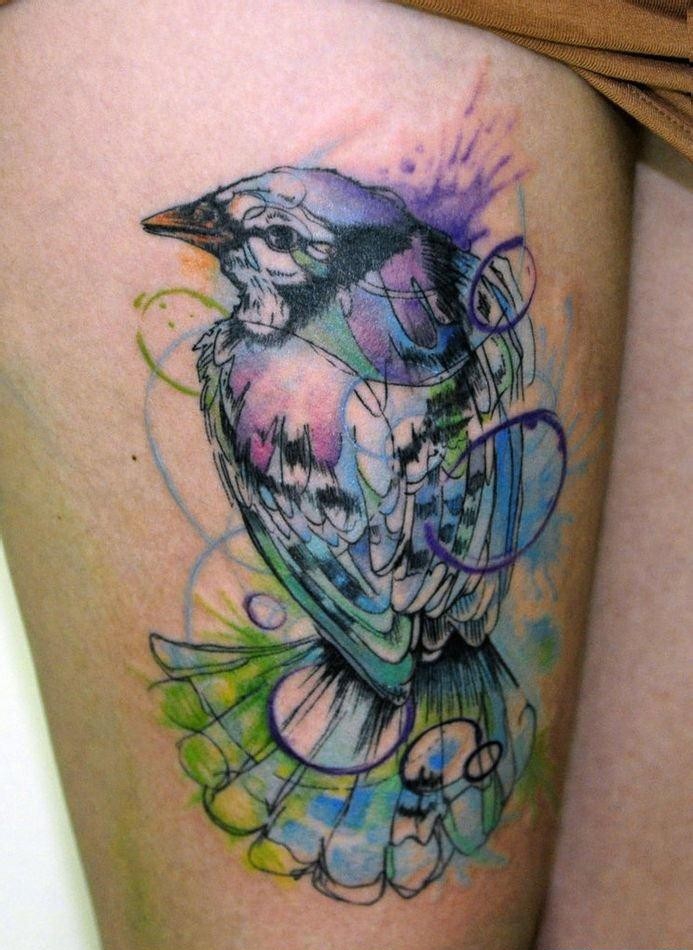 点击大图看下一张：概念小鸟纹身图案