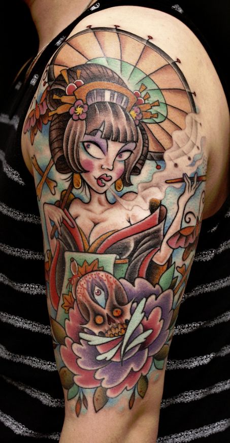 点击大图看下一张：二十多款艺妓彩绘纹身图案