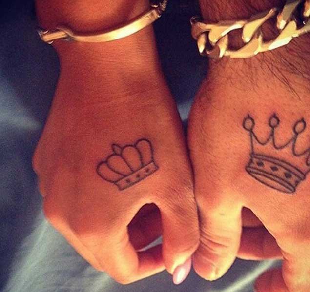 点击大图看下一张:情人同款K&Q的国王皇后的皇冠纹身图案欣赏