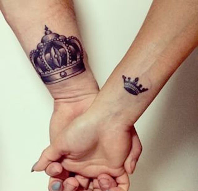 点击大图看下一张:情人同款K&Q的国王皇后的皇冠纹身图案欣赏