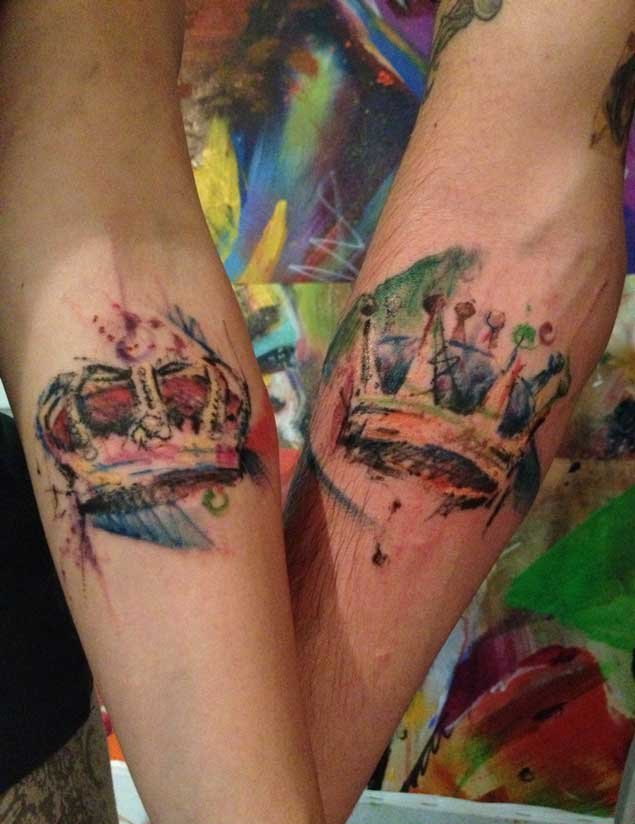 点击大图看下一张:情人同款K&Q的国王皇后的皇冠纹身图案欣赏