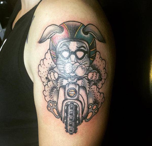 点击大图看下一张：一组男性帅气的关于摩托车骑手主题的纹身图案