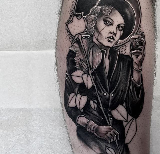 点击大图看下一张：黑暗的人体艺术纹身图案来自于纹身师尼尔