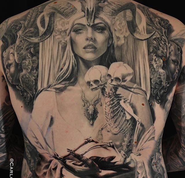 点击大图看下一张：黑灰色大规模的现实主义纹身神话人物纹身图案