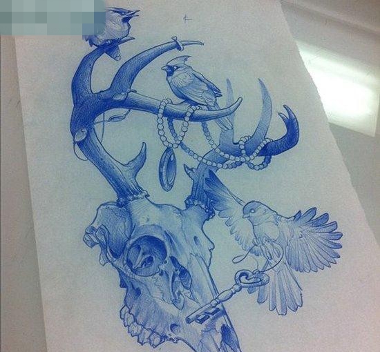 点击大图看下一张：一张很酷经典的鹿头骷髅纹身图案