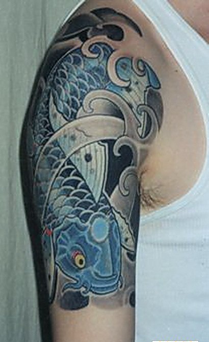 点击大图看下一张：多款漂亮的全彩锦鲤纹身图案