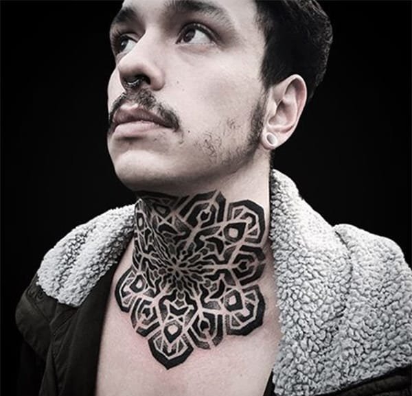 点击大图看下一张:16款神圣的黑色点刺纹身几何花纹身图案