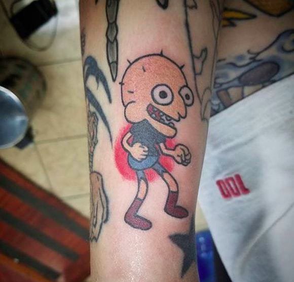 点击大图看下一张:16款彩色新星动漫人物的纹身卡通纹身小图案